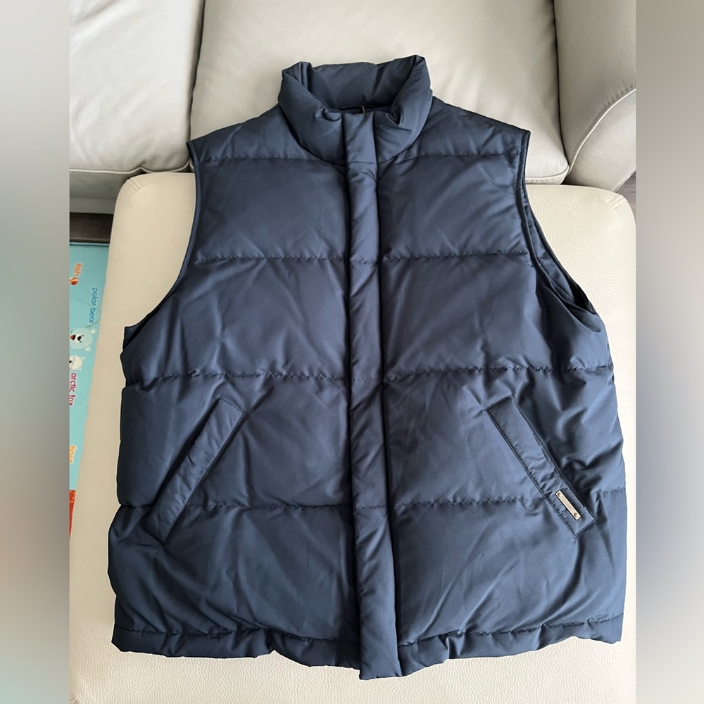 NWOT - Brooks Brothers Men’s Down Vest - Size L